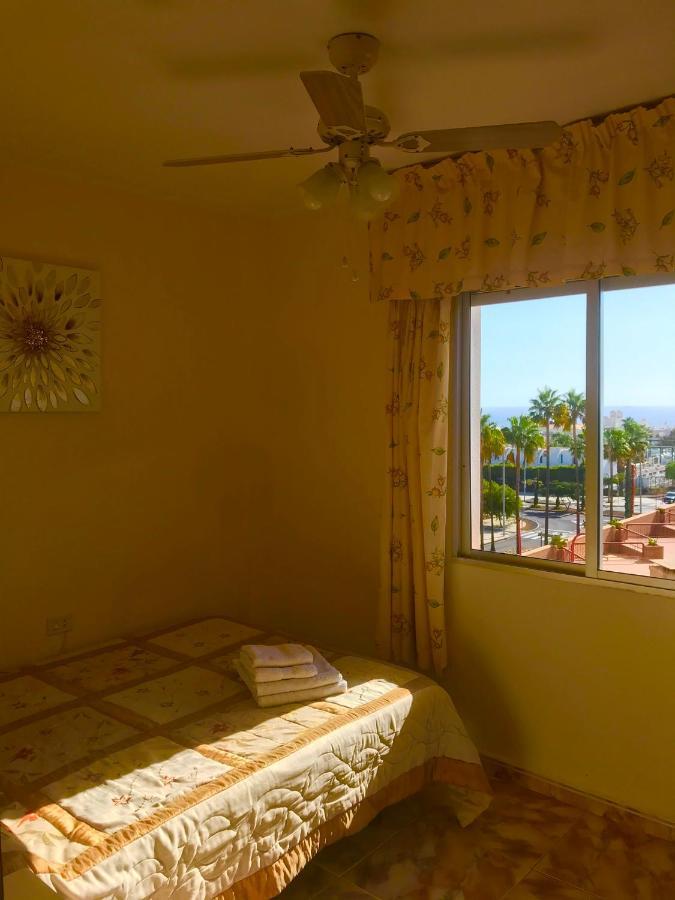 Sea-View Apartment With A Tennis Court Costa Adeje  Eksteriør billede